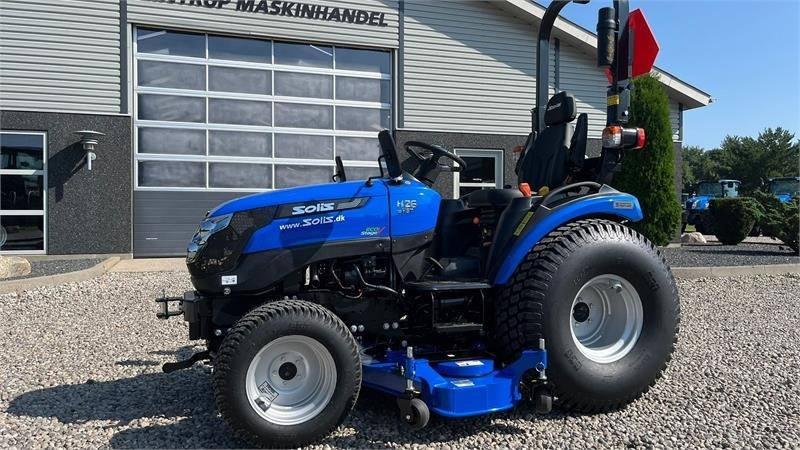 Solis 26 HST Hydrostat Turf hjul og klipperbord - Municipal tractor: picture 2 Solis 26 HST Hydrostat Turf hjul og klipperbord - Municipal tractor: picture 2