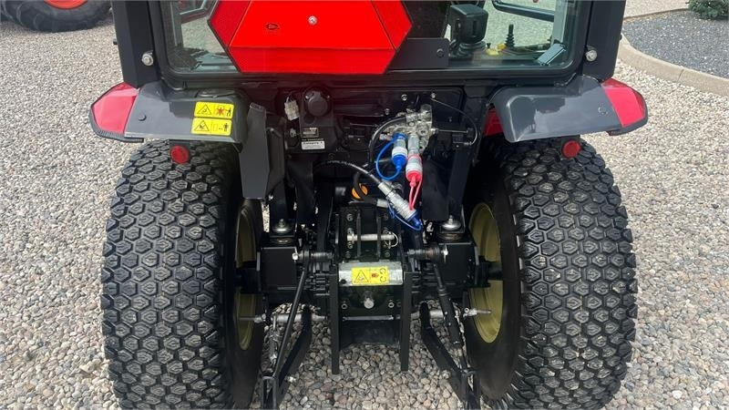 Yanmar YT 235H 4WD Snow Edition med sneplov og spreder - Farm tractor: picture 5 Yanmar YT 235H 4WD Snow Edition med sneplov og spreder - Farm tractor: picture 5
