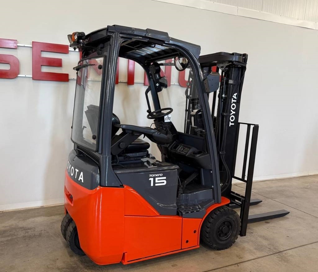Toyota 10995 - 8FBET15  - Electric forklift: picture 3 Toyota 10995 - 8FBET15  - Electric forklift: picture 3