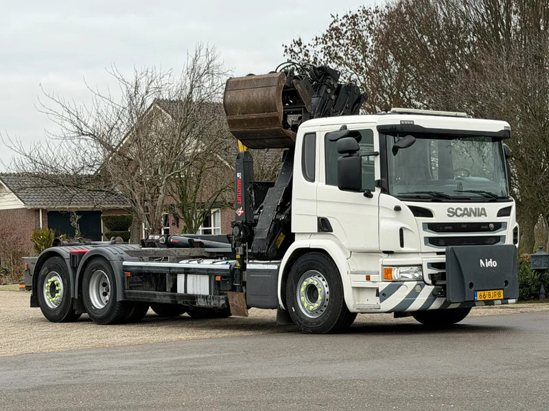 Scania P320 Z-KRAAN/RADIO REMOTE!!HAAK!!TOP 2017!!EURO6!! ZERO EMISSIE 2030!! - Hook lift truck, Crane truck: picture 4 Scania P320 Z-KRAAN/RADIO REMOTE!!HAAK!!TOP 2017!!EURO6!! ZERO EMISSIE 2030!! - Hook lift truck, Crane truck: picture 4