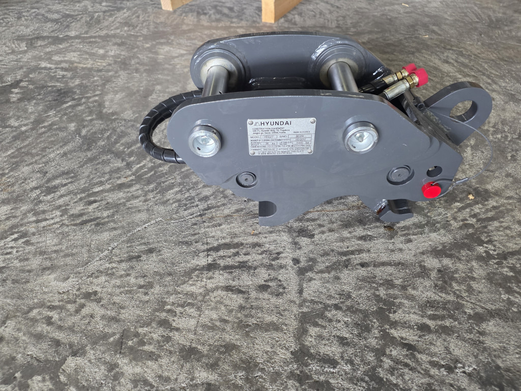 Case 32MK-95120CG - 31MK-90210CG - Quick coupler for Construction machinery: picture 4 Case 32MK-95120CG - 31MK-90210CG - Quick coupler for Construction machinery: picture 4