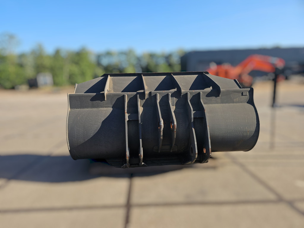 Case 84513282 - Loader bucket: picture 3 Case 84513282 - Loader bucket: picture 3