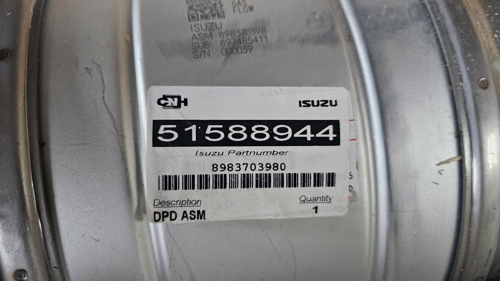 Case 8983703980 - 90490697 - Catalytic converter for Construction machinery: picture 2 Case 8983703980 - 90490697 - Catalytic converter for Construction machinery: picture 2