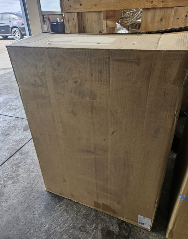 Case KNH14043 - Fuel tank for Construction machinery: picture 3 Case KNH14043 - Fuel tank for Construction machinery: picture 3