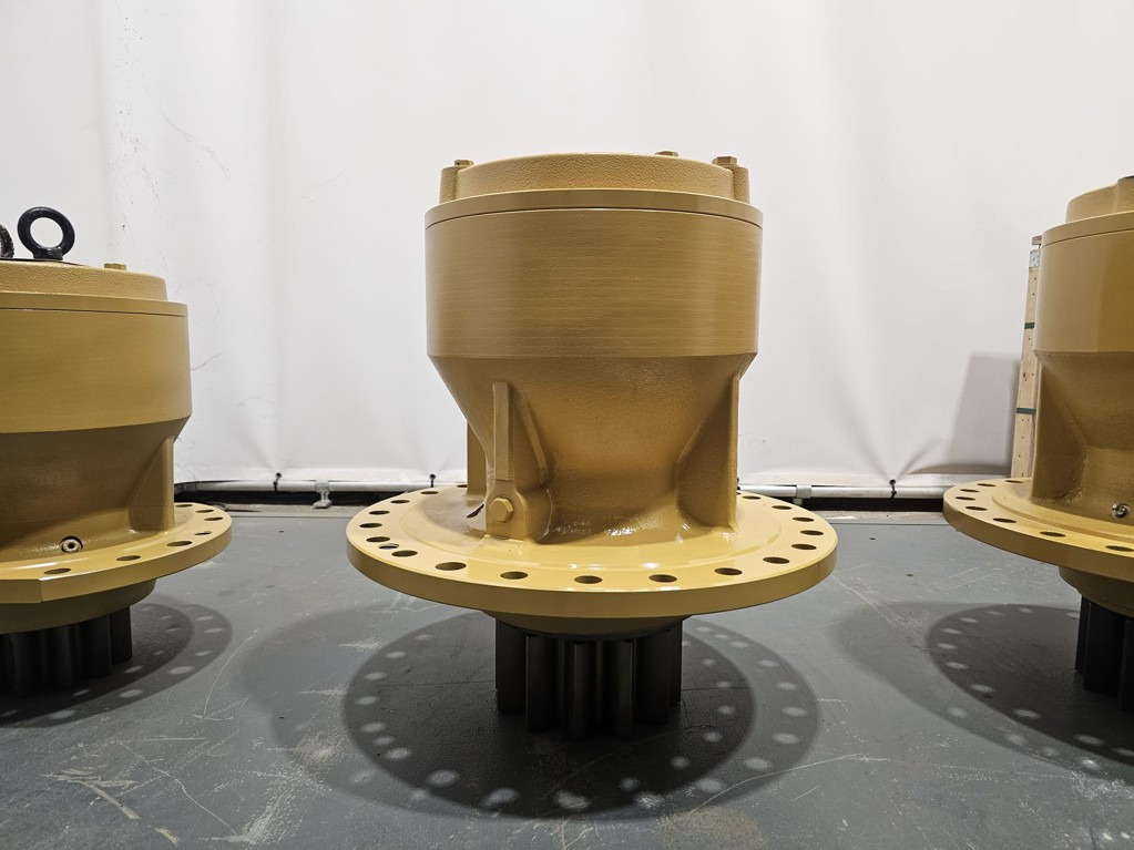 Caterpillar 5367288 - Axle and parts for Construction machinery: picture 2 Caterpillar 5367288 - Axle and parts for Construction machinery: picture 2