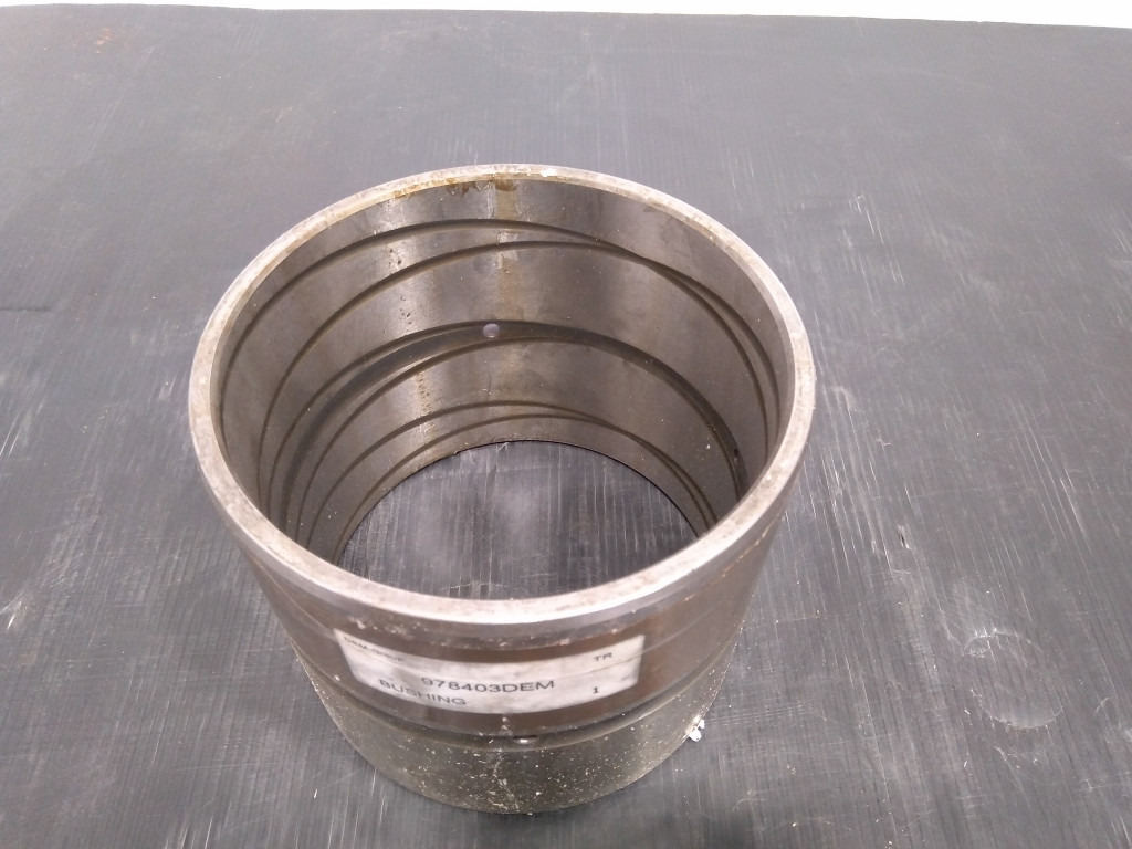 Hitachi 0978403 - Piston/ Ring/ Bushing for Construction machinery: picture 3 Hitachi 0978403 - Piston/ Ring/ Bushing for Construction machinery: picture 3