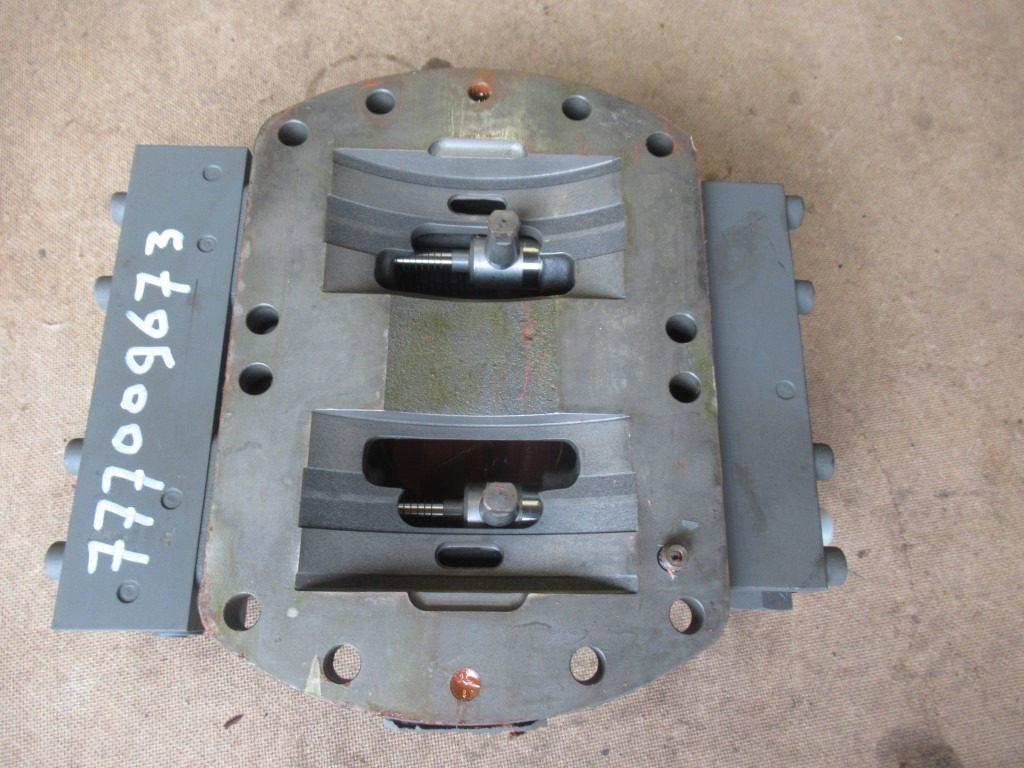 Hitachi 4217020 - - Oil pump for Construction machinery: picture 1 Hitachi 4217020 - - Oil pump for Construction machinery: picture 1