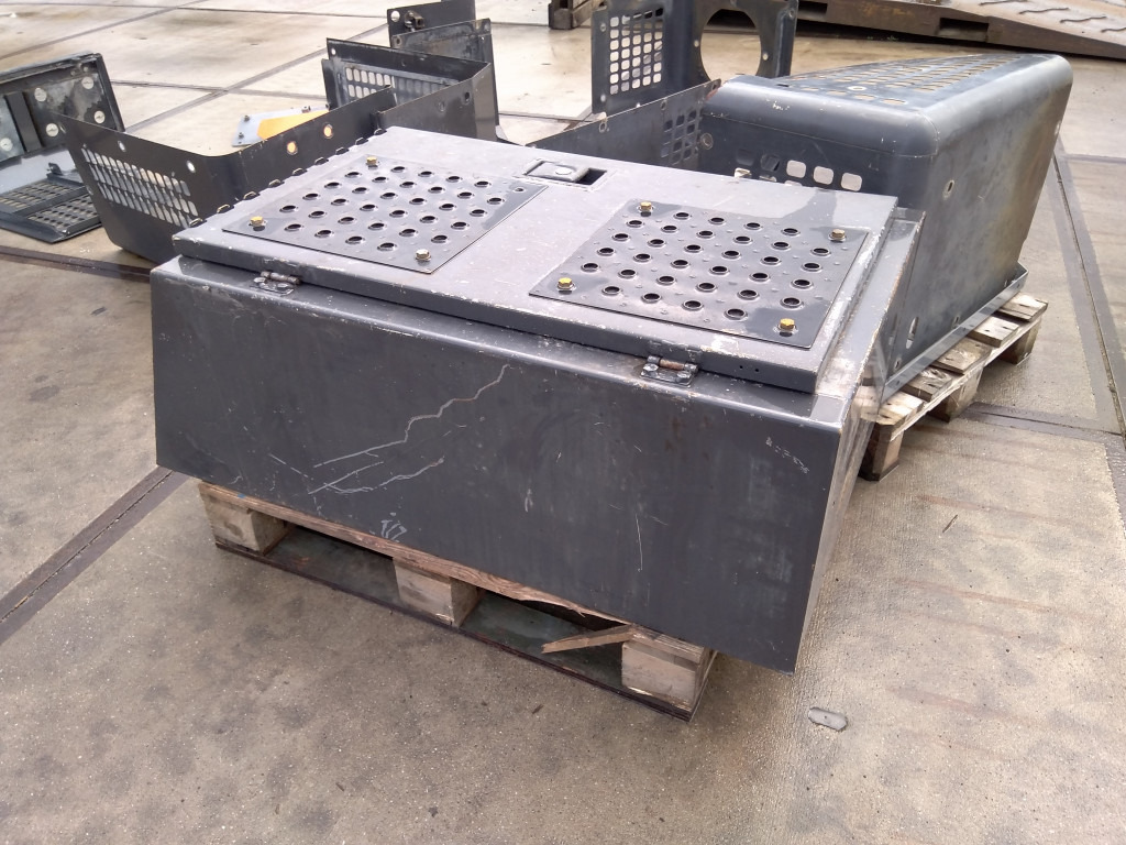 Door and parts for Construction machinery Hitachi ZX470LCH-5B -: picture 6