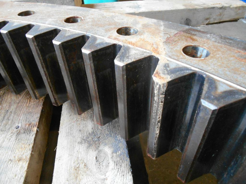 Hyundai 81ND-01020 - 81ND-01021 - Slewing ring for Construction machinery: picture 3 Hyundai 81ND-01020 - 81ND-01021 - Slewing ring for Construction machinery: picture 3