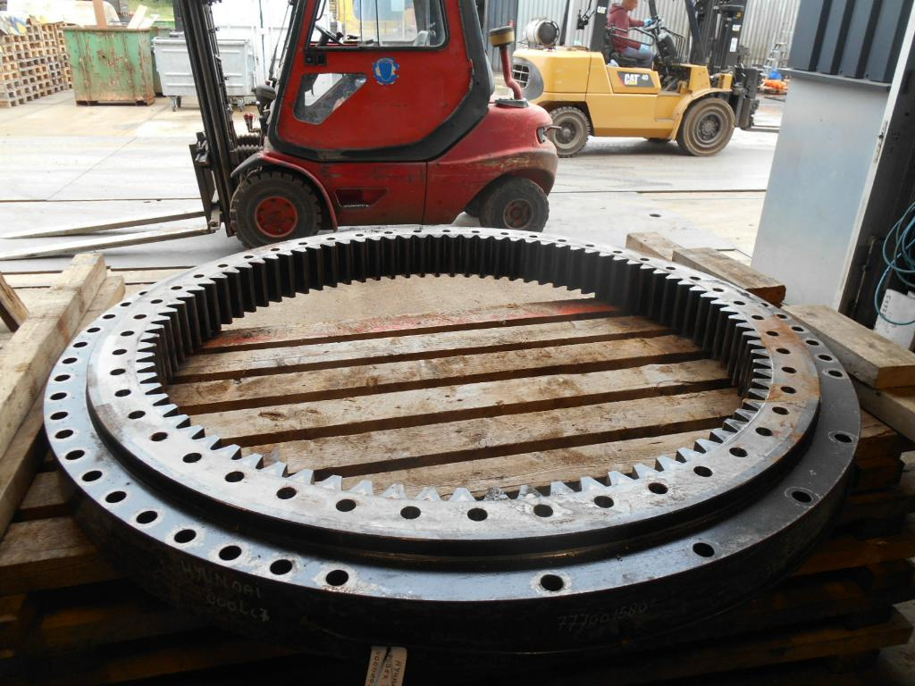 Hyundai 81ND-01020 - 81QG-01020B2 - Slewing ring for Construction machinery: picture 2 Hyundai 81ND-01020 - 81QG-01020B2 - Slewing ring for Construction machinery: picture 2