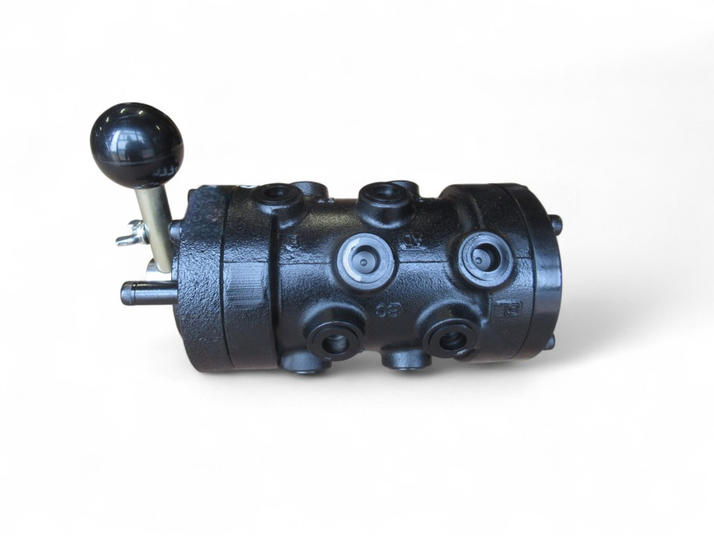 Kobelco 2436U1244R100 - Hydraulic valve for Construction machinery: picture 2 Kobelco 2436U1244R100 - Hydraulic valve for Construction machinery: picture 2