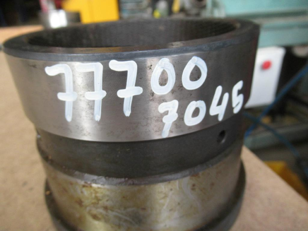 Liebherr 9388873 001 - - Piston/ Ring/ Bushing for Construction machinery: picture 4 Liebherr 9388873 001 - - Piston/ Ring/ Bushing for Construction machinery: picture 4