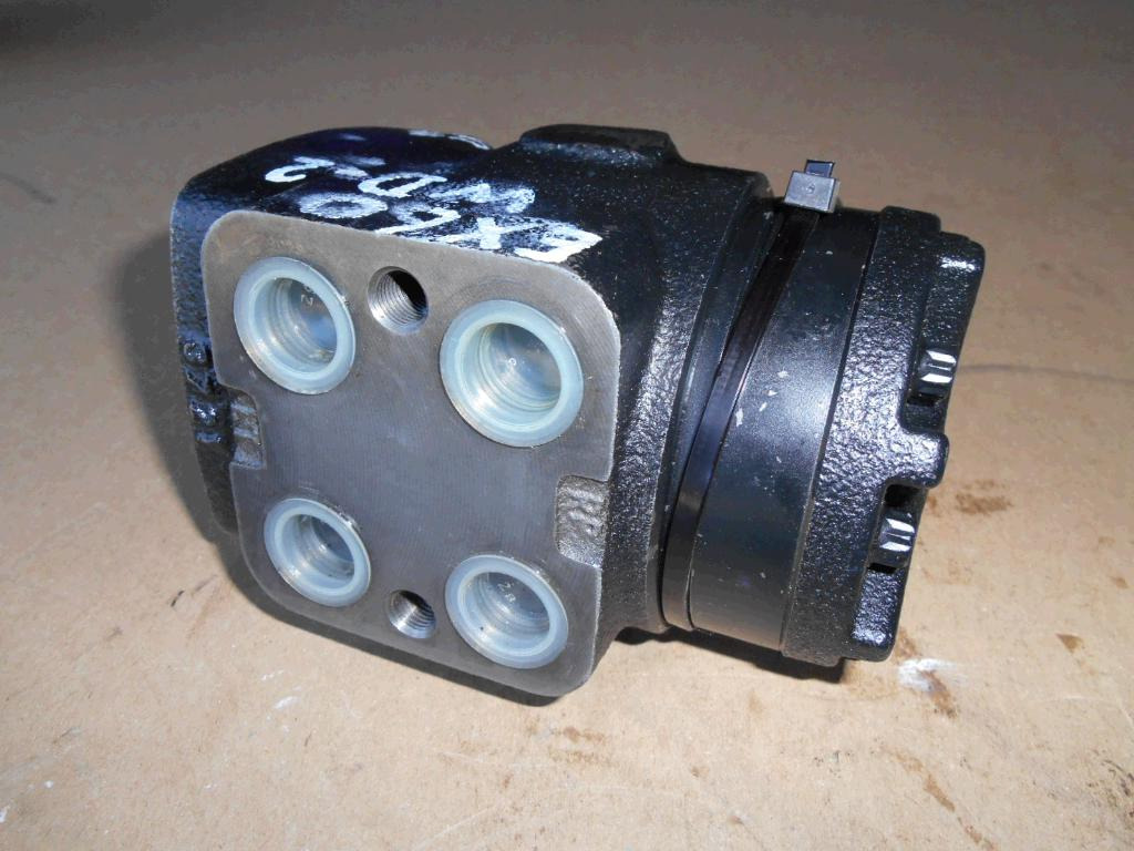 New Holland 4403248 - Hydraulic motor for Construction machinery: picture 2 New Holland 4403248 - Hydraulic motor for Construction machinery: picture 2