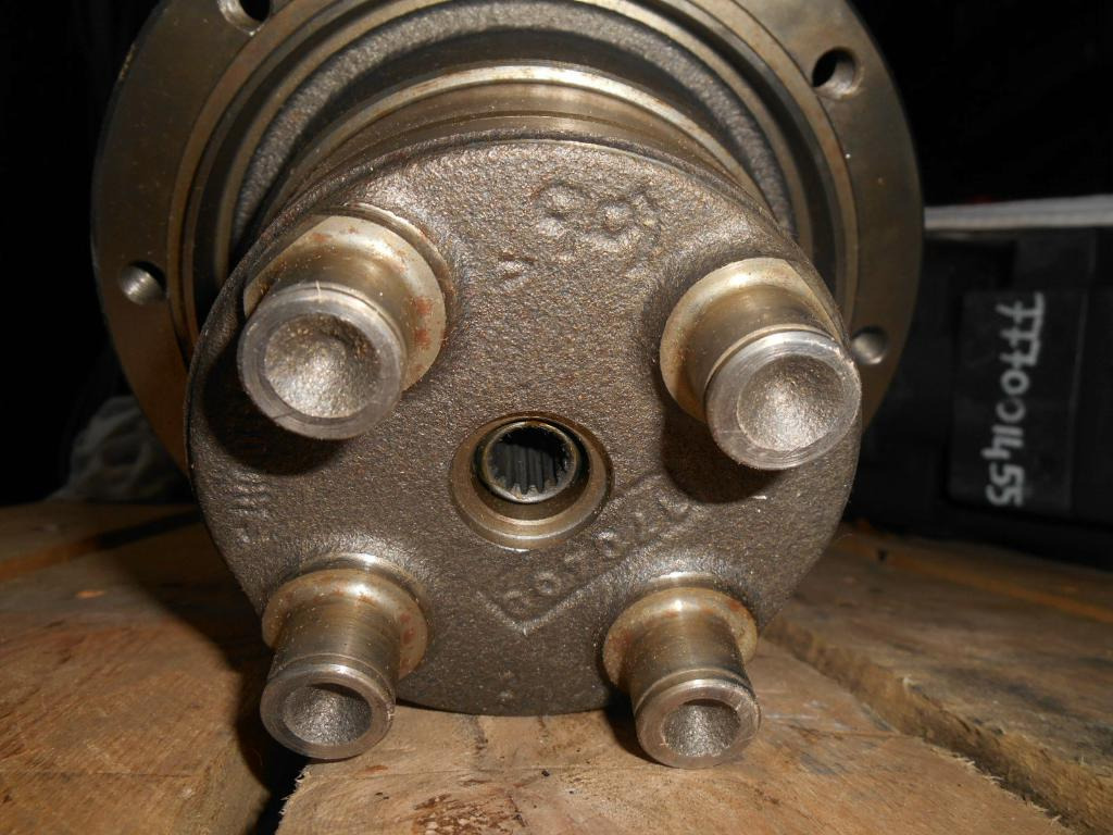 New Holland 87737549 - Hydraulic motor for Construction machinery: picture 3 New Holland 87737549 - Hydraulic motor for Construction machinery: picture 3