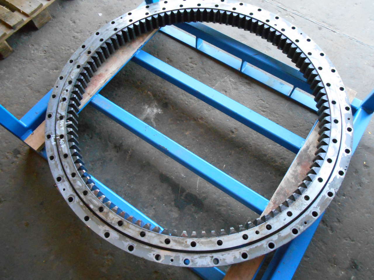 New Holland 974915 - Slewing ring for Construction machinery: picture 2 New Holland 974915 - Slewing ring for Construction machinery: picture 2