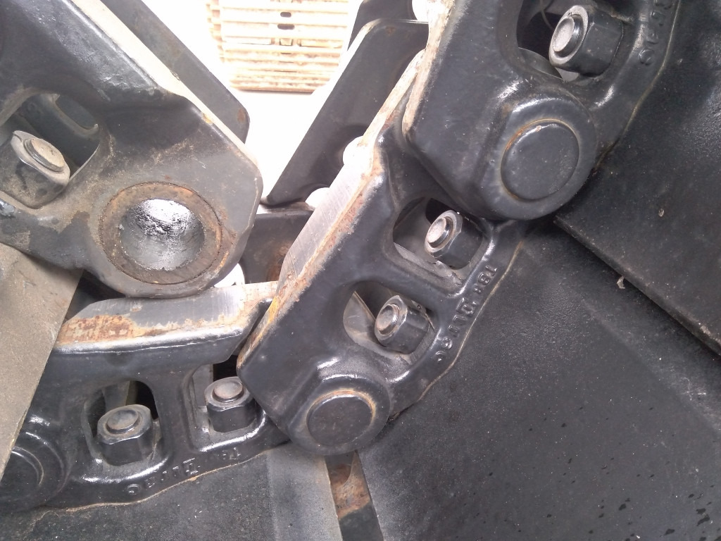 O&K PROTO - - Track for Construction machinery: picture 4 O&K PROTO - - Track for Construction machinery: picture 4