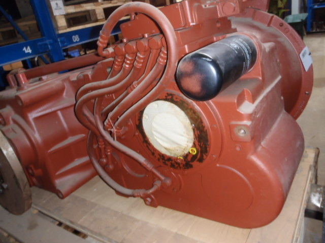 ZF 4644006058 - Gearbox for Construction machinery: picture 4 ZF 4644006058 - Gearbox for Construction machinery: picture 4