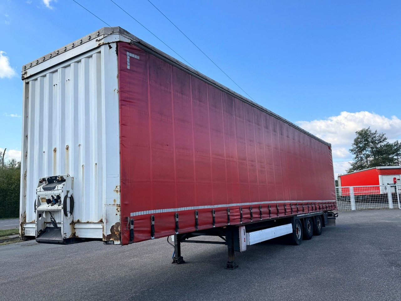 Krone SD - Curtainsider semi-trailer: picture 1 Krone SD - Curtainsider semi-trailer: picture 1