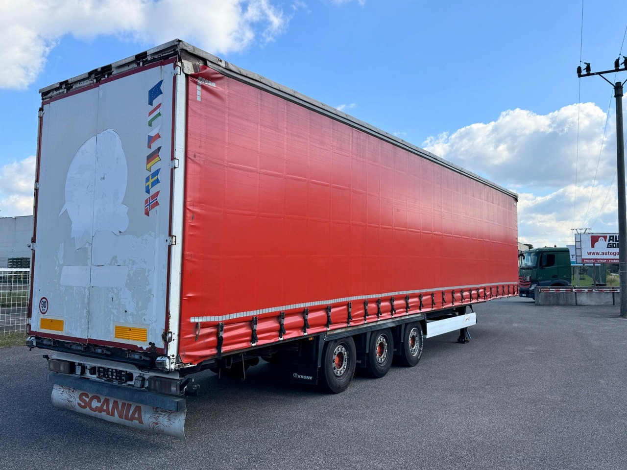 Krone SD - Curtainsider semi-trailer: picture 4 Krone SD - Curtainsider semi-trailer: picture 4