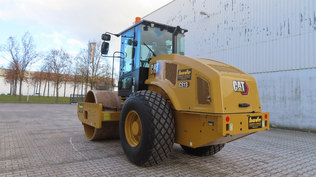 Caterpillar CS13 - Compactor: picture 4 Caterpillar CS13 - Compactor: picture 4