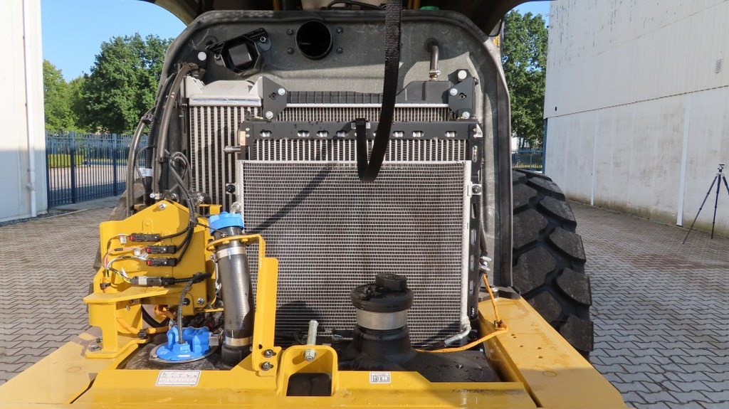 Leasing of  Caterpillar CS74B Caterpillar CS74B: picture 10