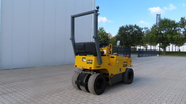 Saski TS 160-3 - Pneumatic roller: picture 2 Saski TS 160-3 - Pneumatic roller: picture 2