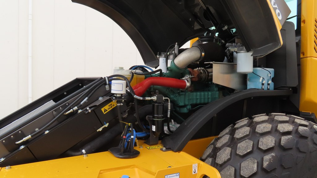 Leasing of  Volvo SD 135 B Volvo SD 135 B: picture 9