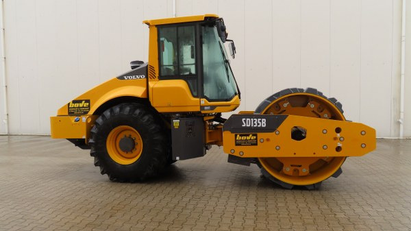 Volvo SD 135 B - Compactor: picture 1 Volvo SD 135 B - Compactor: picture 1