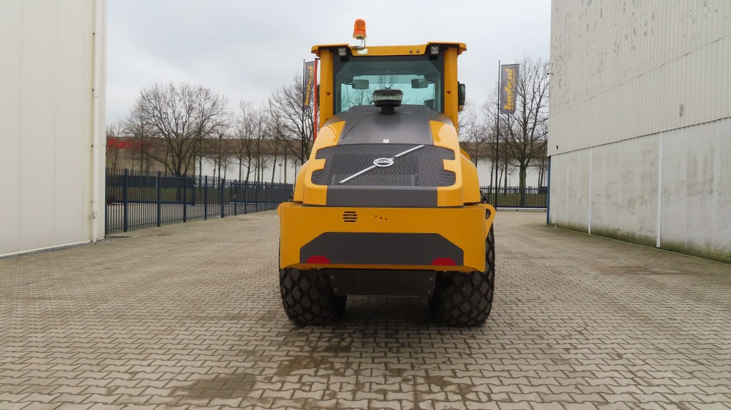 Volvo SD 135 B - Compactor: picture 3 Volvo SD 135 B - Compactor: picture 3