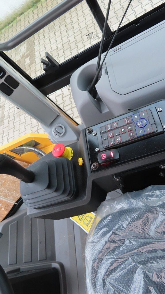 Leasing of  Volvo SD 135 B Volvo SD 135 B: picture 12