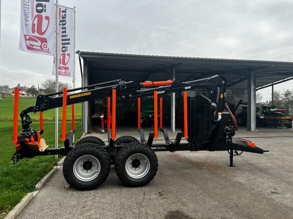 BMF BMF 13T1 PRO mit BMF 905 HP Kran - Forestry trailer: picture 2 BMF BMF 13T1 PRO mit BMF 905 HP Kran - Forestry trailer: picture 2