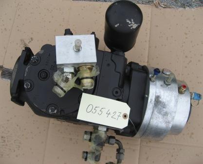 MERLO HYDROSTATPUMPE SAUER fur Multifarmer ohne 046093 Nr. 055247  - Hydraulic pump for Telescopic handler: picture 1 MERLO HYDROSTATPUMPE SAUER fur Multifarmer ohne 046093 Nr. 055247  - Hydraulic pump for Telescopic handler: picture 1