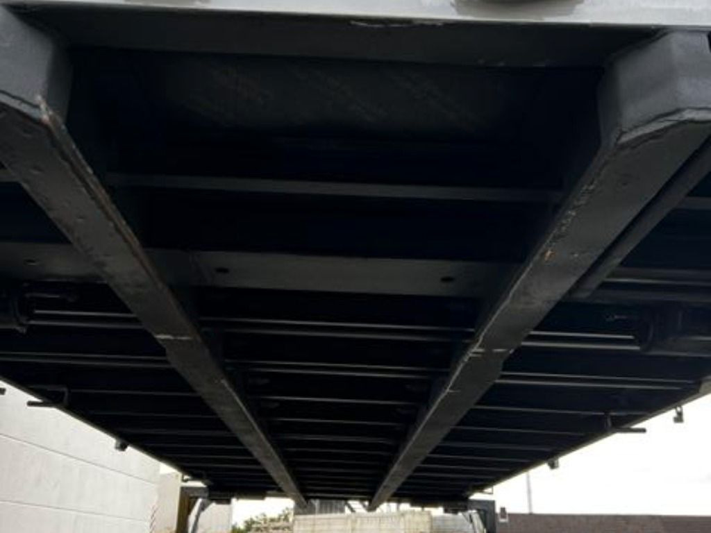 Curtainside swap body Krone Heck mit Portaltüren: picture 6