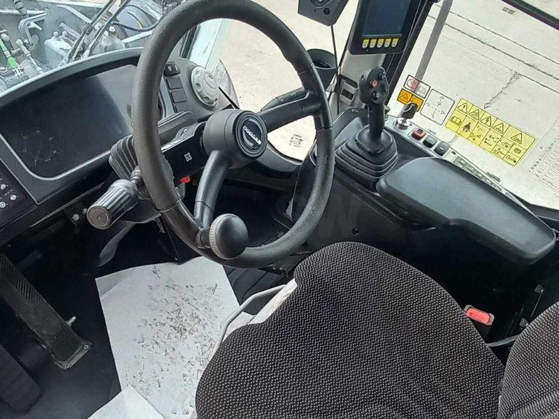 Doosan 450 - Wheel loader: picture 5 Doosan 450 - Wheel loader: picture 5