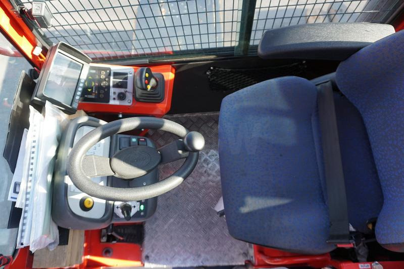 Combilift C6000 - 4-way reach truck: picture 3 Combilift C6000 - 4-way reach truck: picture 3