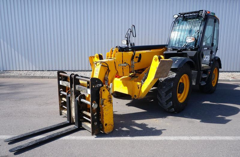 Jcb 540-140 HI-VIZ - Telescopic handler: picture 1 Jcb 540-140 HI-VIZ - Telescopic handler: picture 1