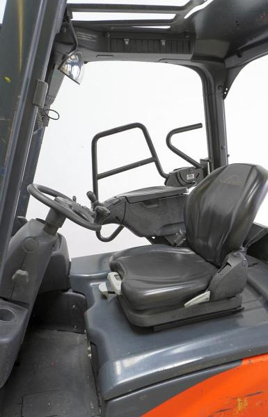 Linde E 16 H EVO 386-02 - Electric forklift: picture 3 Linde E 16 H EVO 386-02 - Electric forklift: picture 3