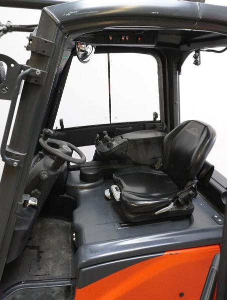 Linde E 20 PH EVO 386-02 - Electric forklift: picture 3 Linde E 20 PH EVO 386-02 - Electric forklift: picture 3