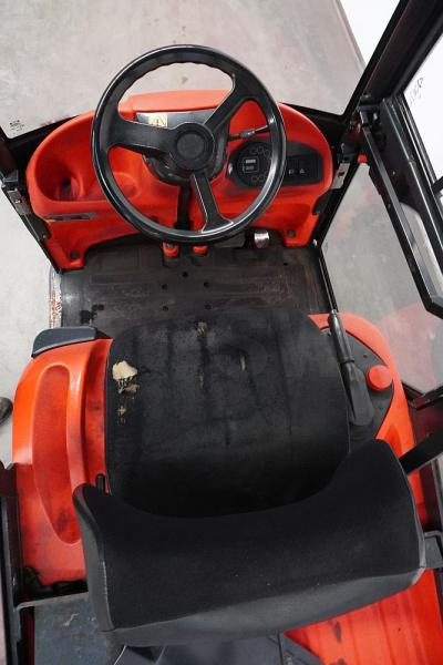 Linde P 60 Z 126 - Tow tractor: picture 3 Linde P 60 Z 126 - Tow tractor: picture 3