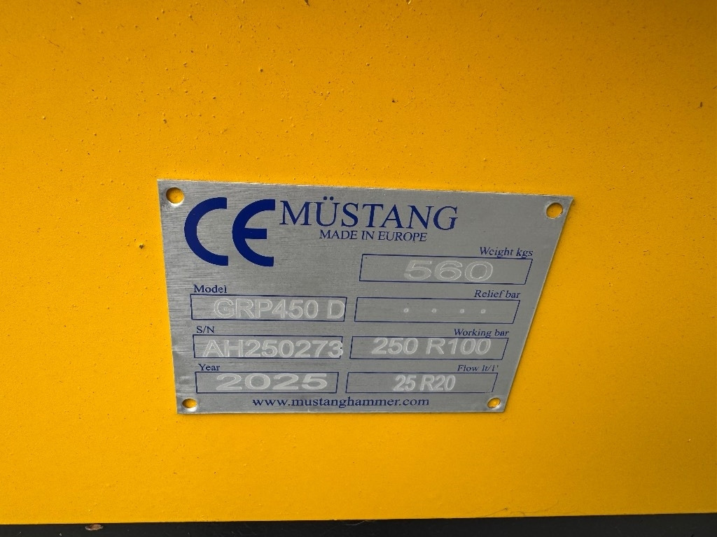 Mustang GRP 450 D - Grapple for Construction machinery: picture 2 Mustang GRP 450 D - Grapple for Construction machinery: picture 2