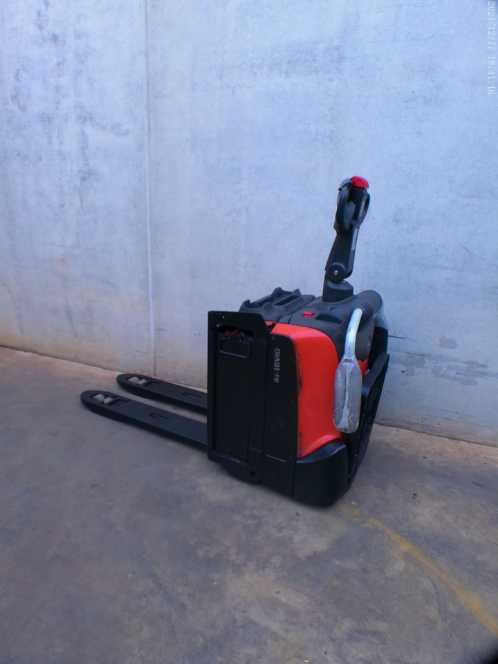BT LPE 200 - Pallet truck: picture 1 BT LPE 200 - Pallet truck: picture 1
