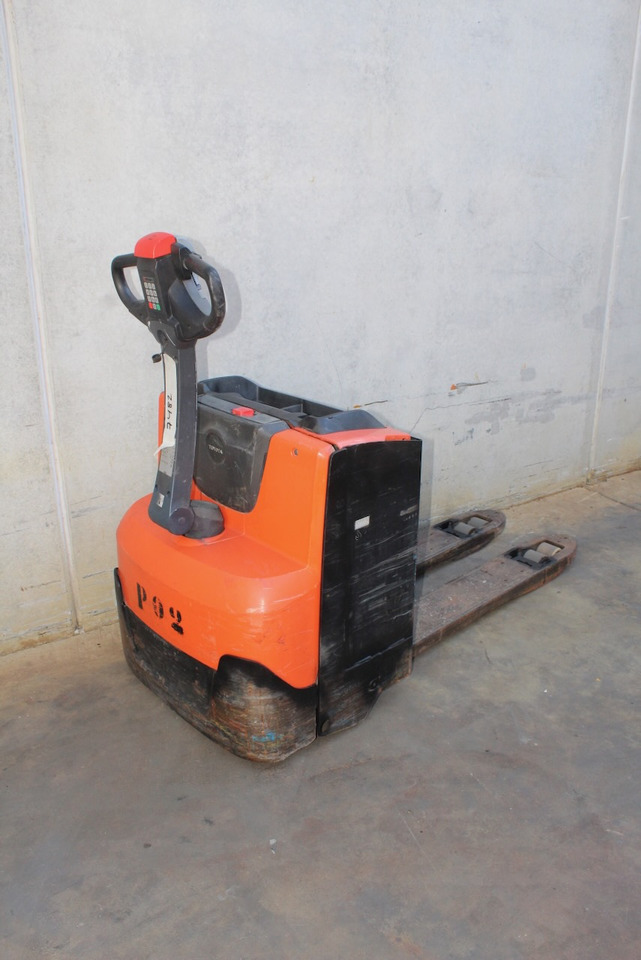 BT LWE 200 - Pallet truck: picture 3 BT LWE 200 - Pallet truck: picture 3
