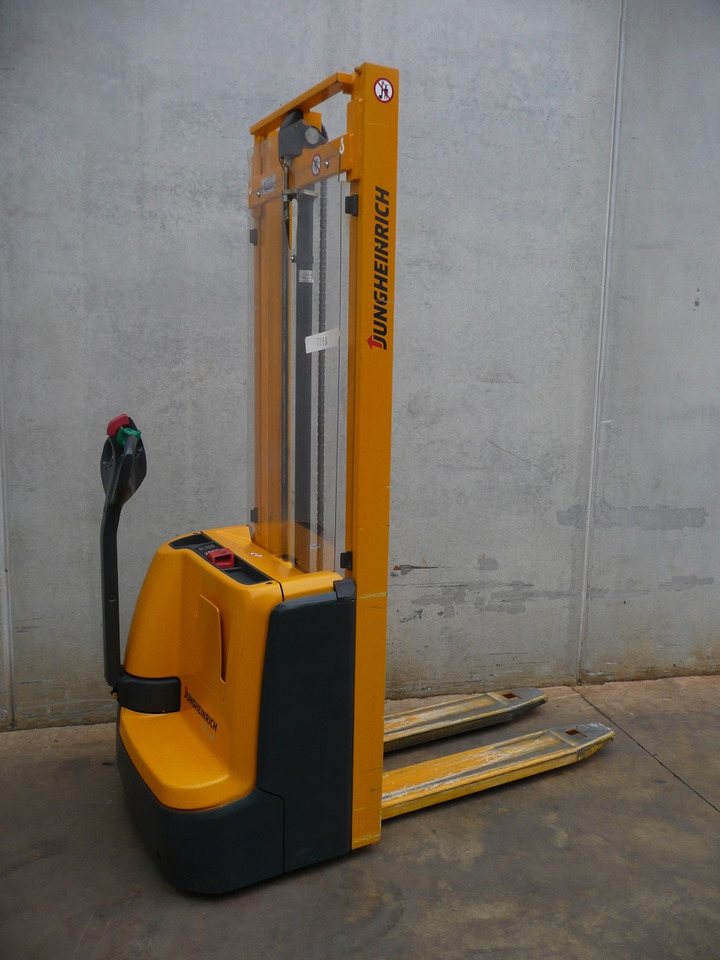 Jungheinrich EJC 110 360 ZT - Stacker: picture 3 Jungheinrich EJC 110 360 ZT - Stacker: picture 3