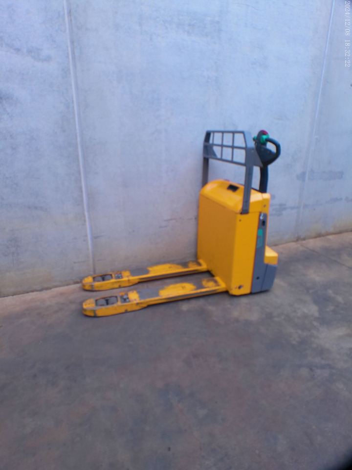Jungheinrich EJE 116 LI-ION - Pallet truck: picture 2 Jungheinrich EJE 116 LI-ION - Pallet truck: picture 2
