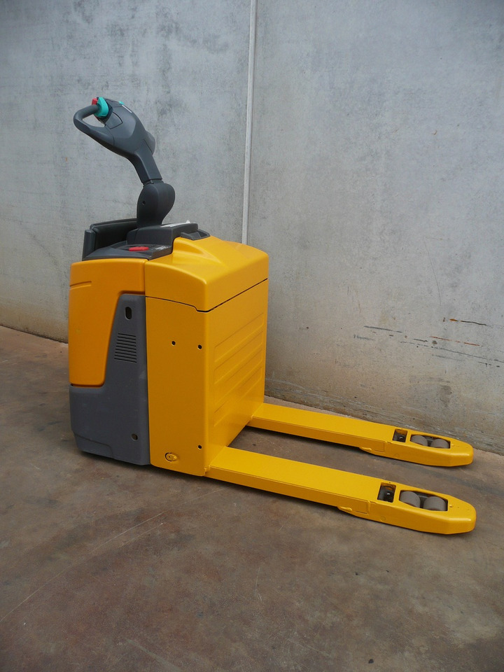Jungheinrich ERE 120 FRUTERA - Pallet truck: picture 4 Jungheinrich ERE 120 FRUTERA - Pallet truck: picture 4