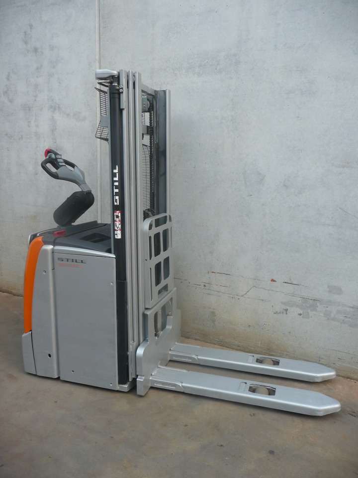 Still EXV-SF16 - Stacker: picture 4 Still EXV-SF16 - Stacker: picture 4