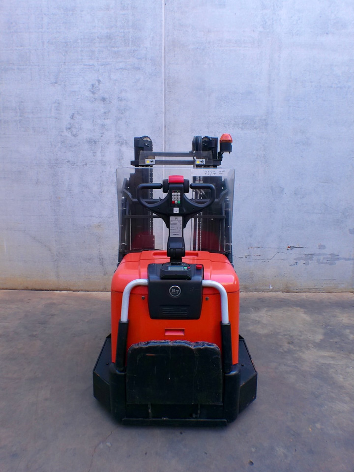 Toyota SPE 120 XR - Stacker: picture 5 Toyota SPE 120 XR - Stacker: picture 5