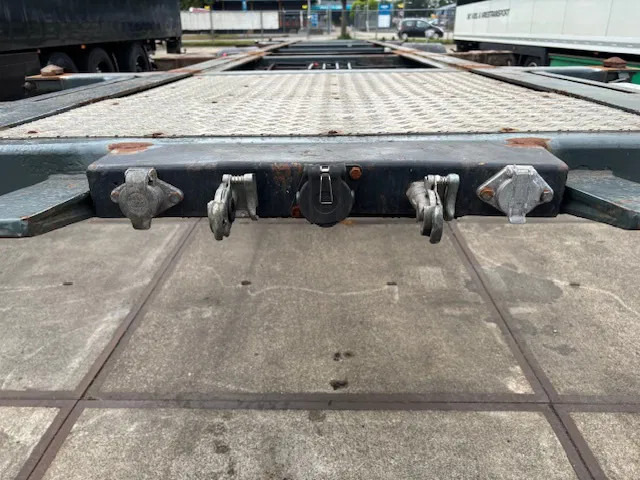 Pacton Containerchassis 20/30ft 2 lift axles ADR - Container transporter/ Swap body semi-trailer: picture 2 Pacton Containerchassis 20/30ft 2 lift axles ADR - Container transporter/ Swap body semi-trailer: picture 2