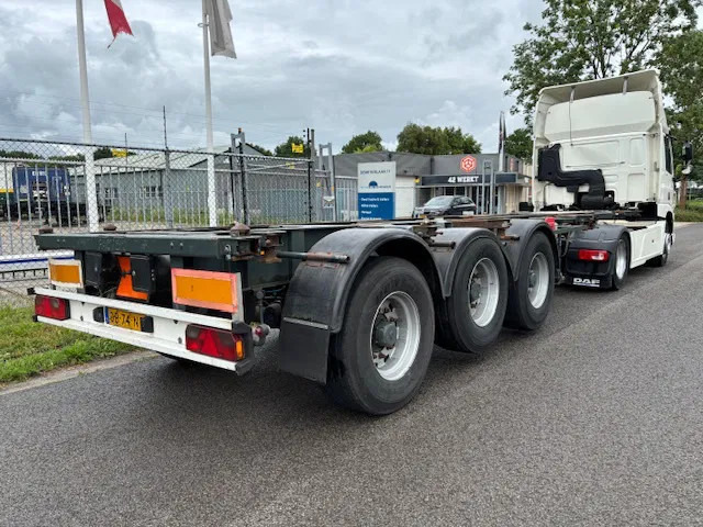 Pacton Containerchassis 20/30ft 2 lift axles ADR - Container transporter/ Swap body semi-trailer: picture 4 Pacton Containerchassis 20/30ft 2 lift axles ADR - Container transporter/ Swap body semi-trailer: picture 4