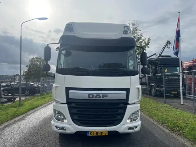 DAF CF 400 FT CF 400 Spacecab tractor head Top Condition - Tractor unit: picture 2 DAF CF 400 FT CF 400 Spacecab tractor head Top Condition - Tractor unit: picture 2